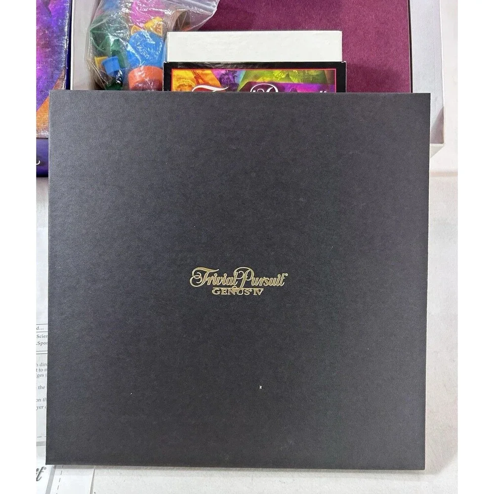 Trivial Pursuit Genus IV 1996 Parker Brothers Board Game